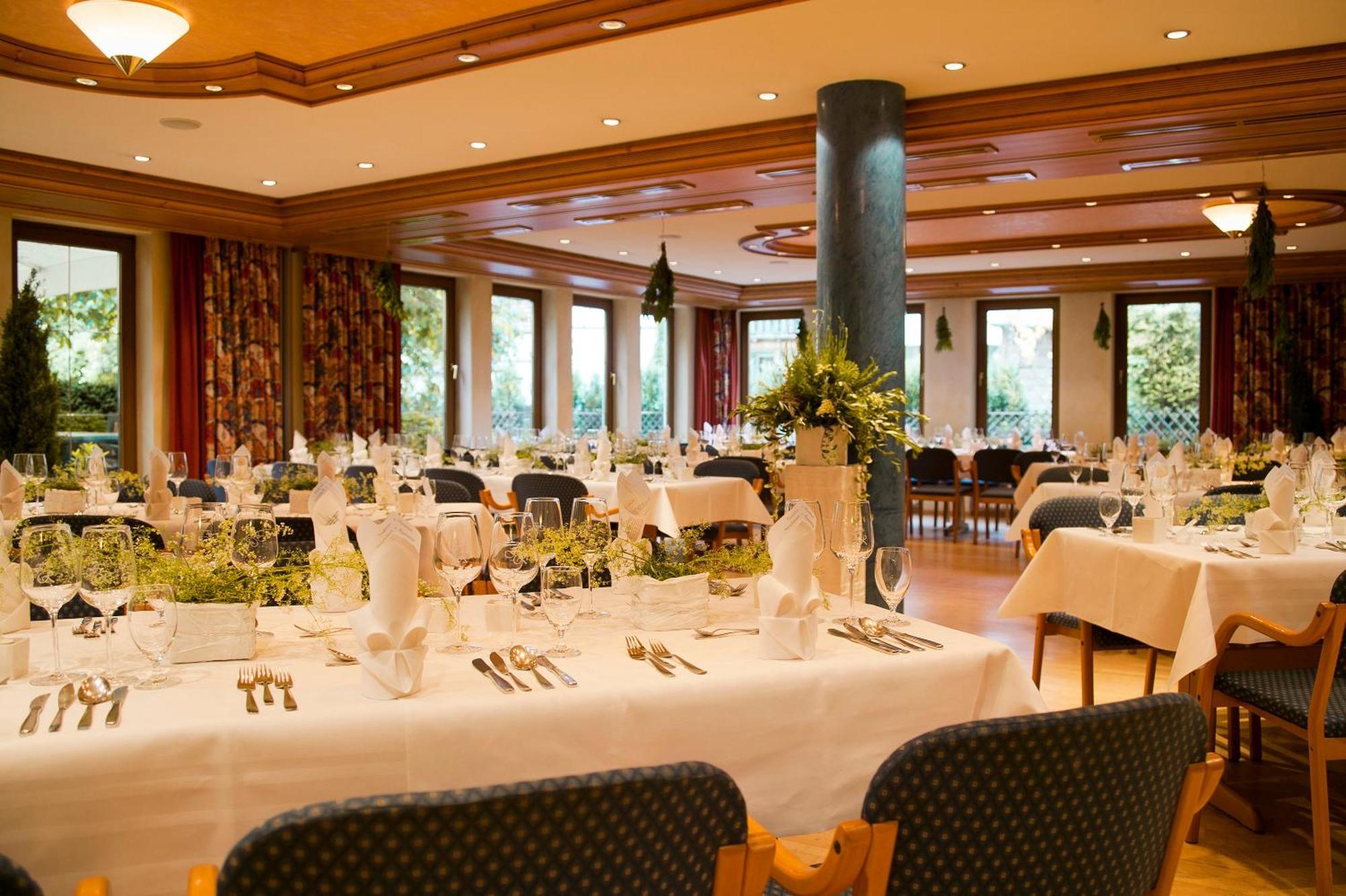 Forellenhof Roessle Hotel & Restaurant Lichtenstein  Экстерьер фото