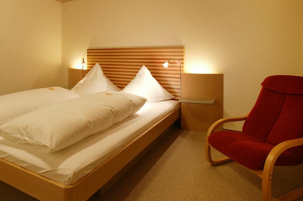 Forellenhof Roessle Hotel & Restaurant Lichtenstein  Экстерьер фото