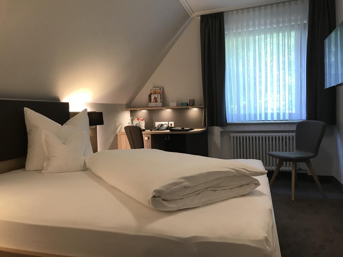 Forellenhof Roessle Hotel & Restaurant Lichtenstein  Экстерьер фото